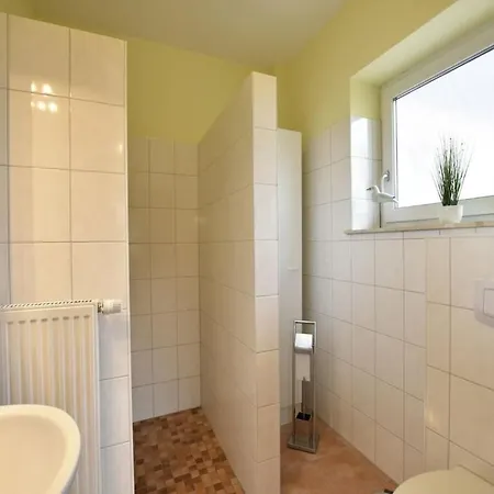 Lovely In With Fireplace Feriehus *